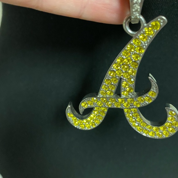 Atlanta A pendent on long chain yellow gem - Picture 3 of 4